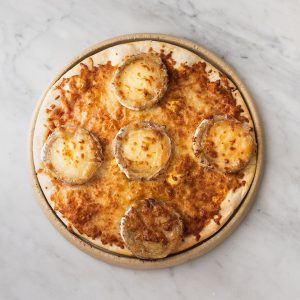 Pizza de queso de cabra